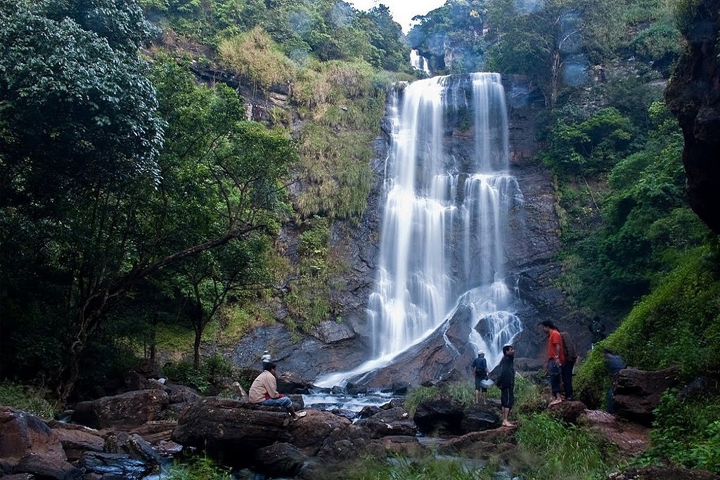 3. Hebbe Falls – A Hidden Waterfall Inside the Forest